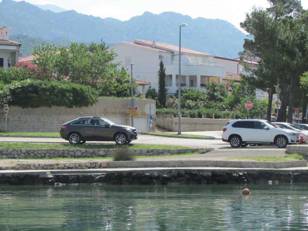 Apartmani I Sobe Grga Starigrad Paklenica Buitenkant foto