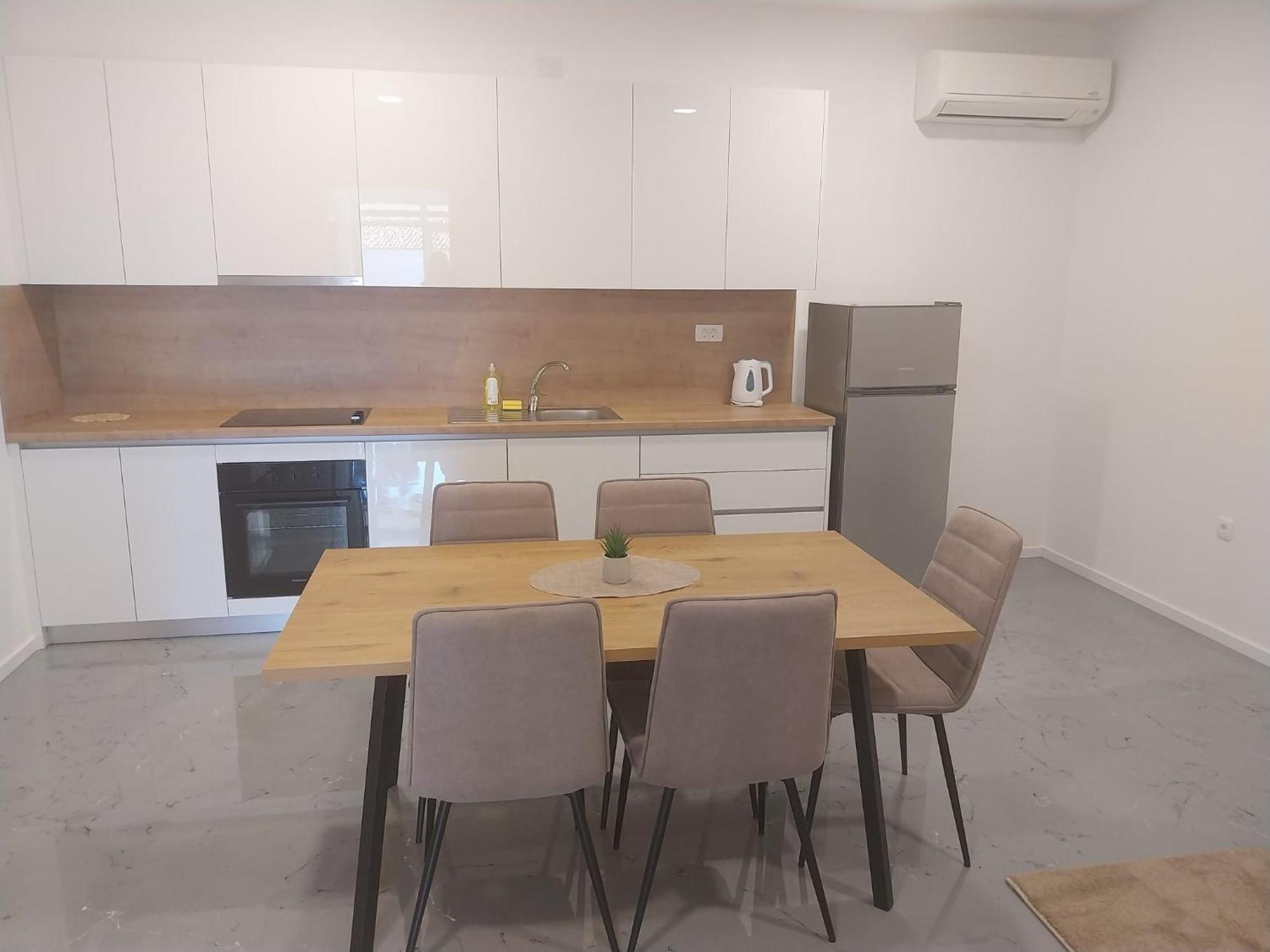 Apartmani I Sobe Grga Starigrad Paklenica Buitenkant foto